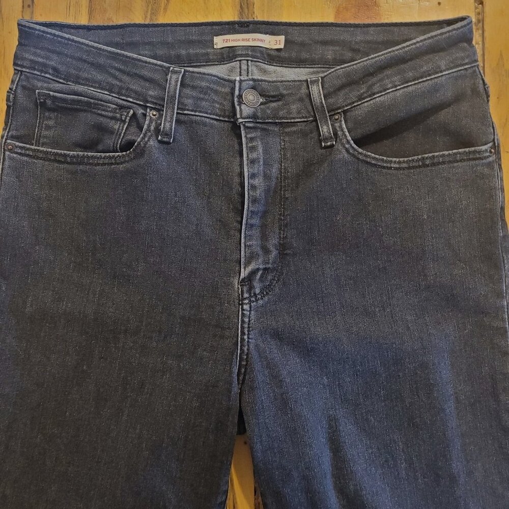 Levi's 721Women's Size 31x30 High-Rise Skinny Denim Jeans Black 18882-0357 - Picture 2 of 6